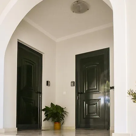 Casa Ankilena - Corfu Garden Bliss Vakantiehuis Sinarádes