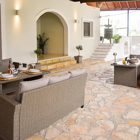 Hébergement de vacances Casa Ankilena - Corfu Garden Bliss *